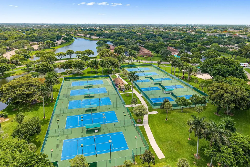 18855 Candlewick Drive Boca Raton FL 33496