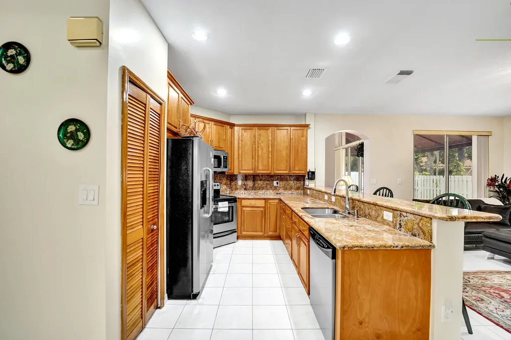 15241 SW 51st Street Miramar FL 33027
