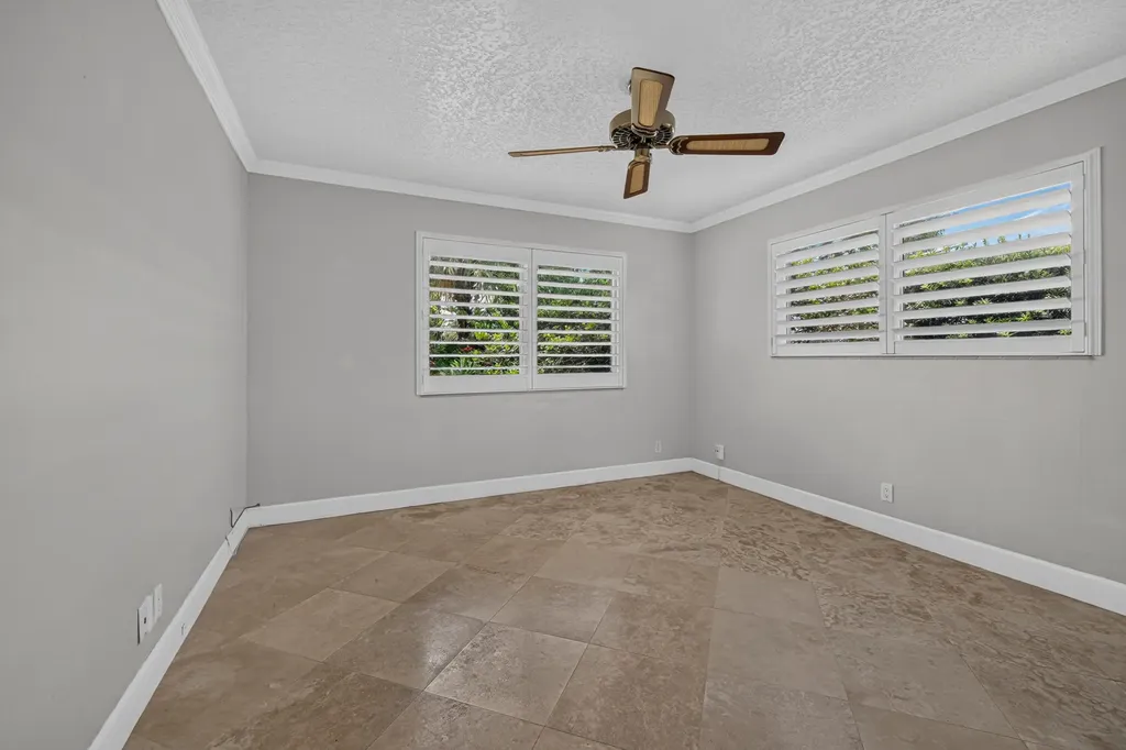 1325 Guava Isle Fort Lauderdale FL 33315
