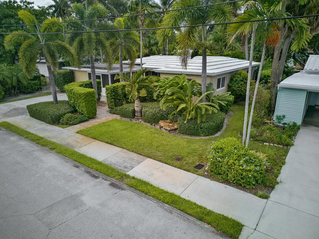 1325 Guava Isle Fort Lauderdale FL 33315