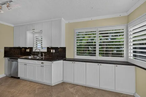 1325 Guava Isle Fort Lauderdale FL 33315