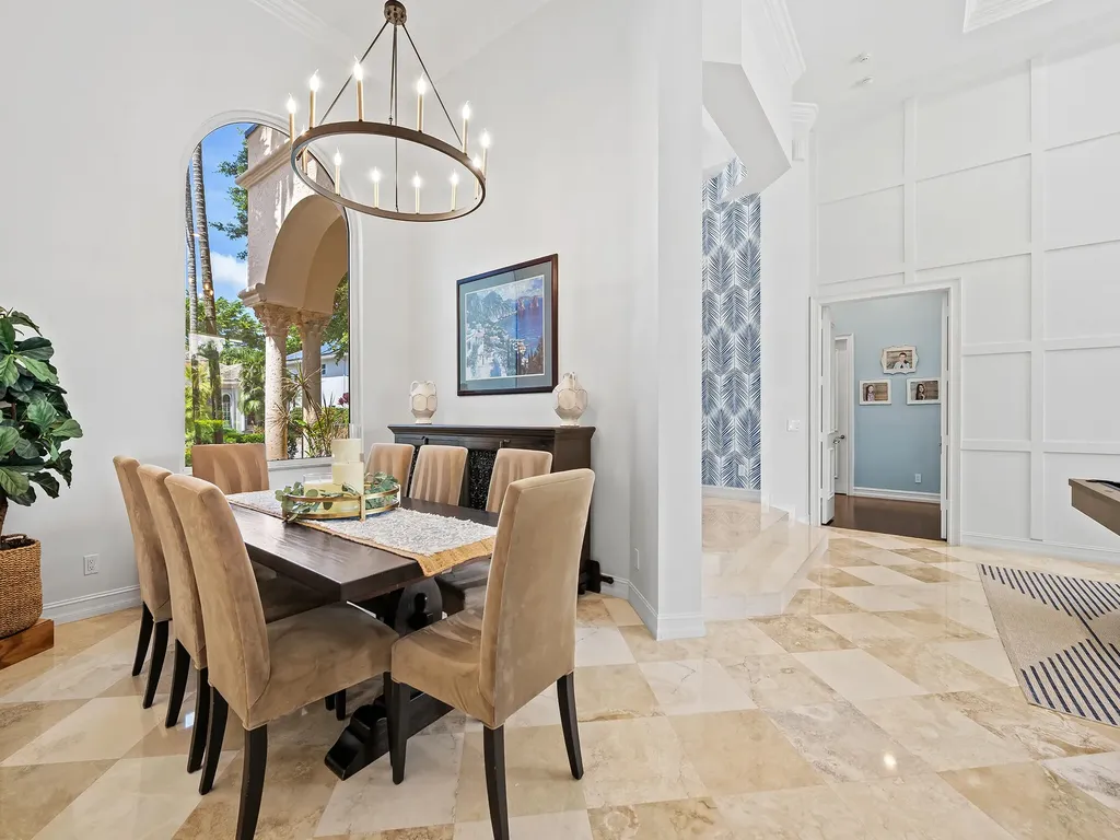 10787 Blue Palm Street Plantation FL 33324
