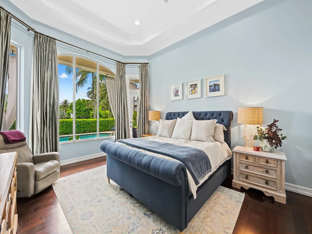 10787 Blue Palm Street Plantation FL 33324
