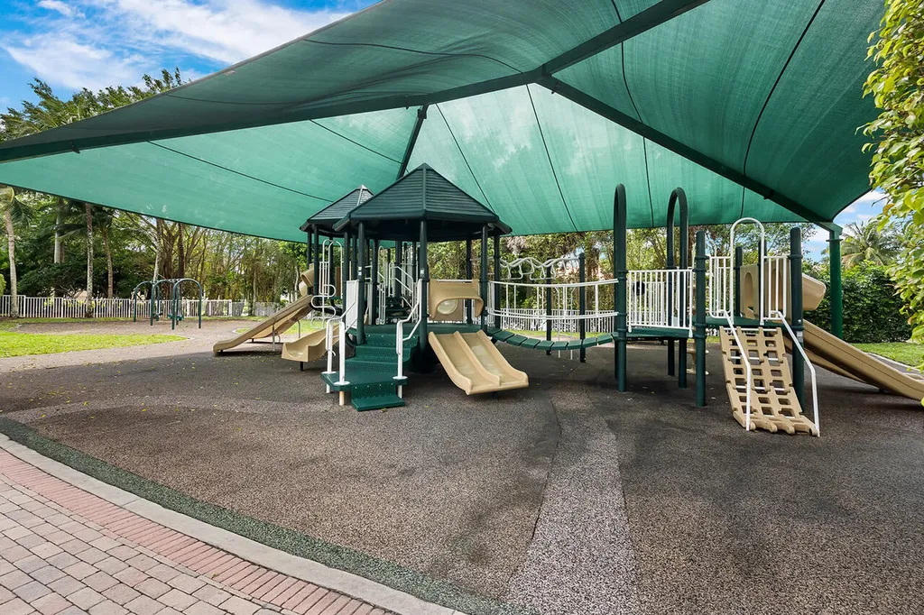 10787 Blue Palm Street Plantation FL 33324