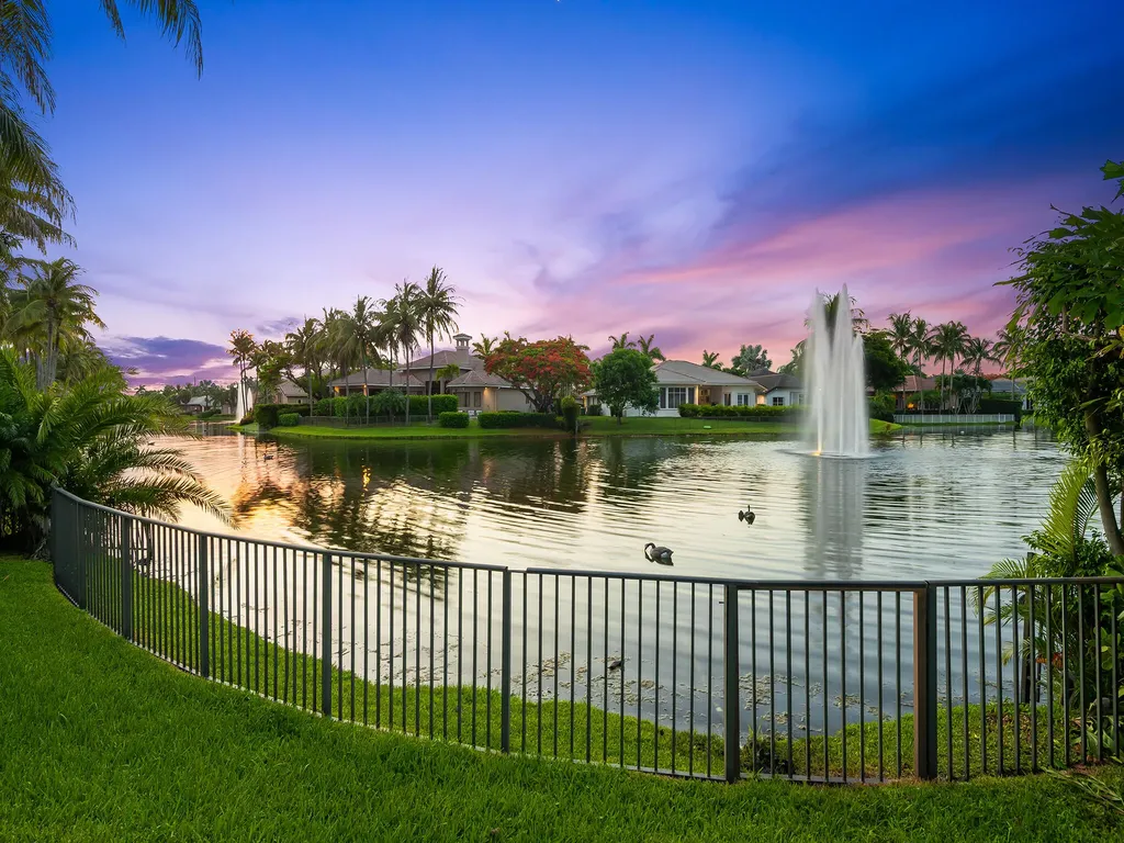 10787 Blue Palm Street Plantation FL 33324