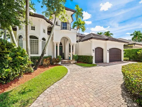 10787 Blue Palm Street Plantation FL 33324