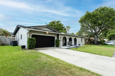 4080 Lake Drive Coconut Creek FL 33066