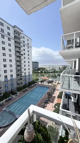 5077 NW 7th Street Miami FL 33126