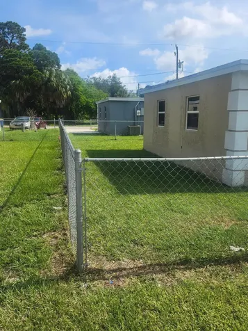 2504 Wilkins Avenue Fort Pierce FL 34947