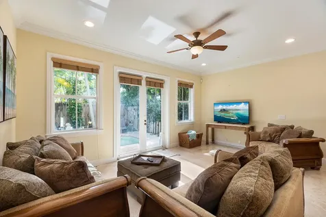 1421 NE 26th Avenue Fort Lauderdale FL 33304