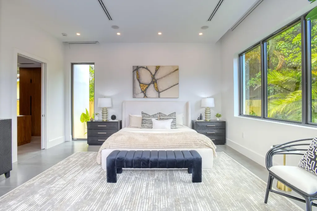 5840 NE 22nd Avenue Fort Lauderdale FL 33308