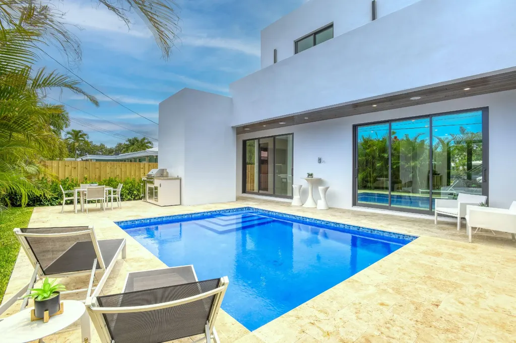 5840 NE 22nd Avenue Fort Lauderdale FL 33308