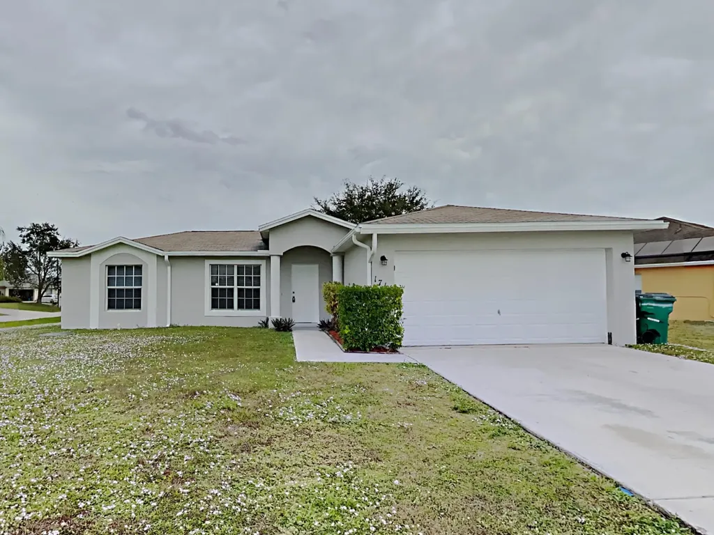 1711 SW Gloria Lane Port St Lucie FL 34953