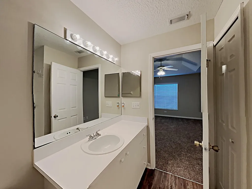1711 SW Gloria Lane Port St Lucie FL 34953
