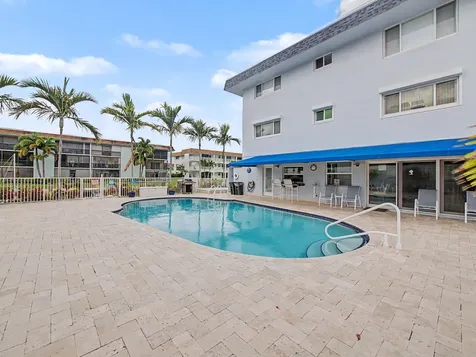111 Doolen Court North Palm Beach FL 33408