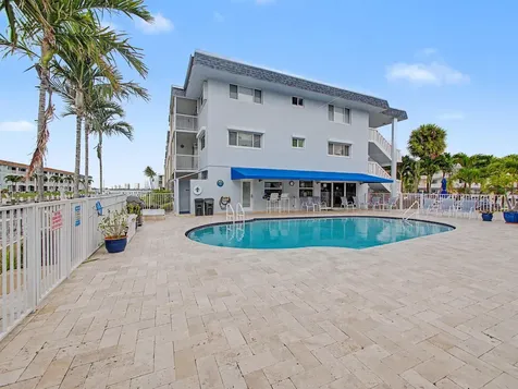 111 Doolen Court North Palm Beach FL 33408