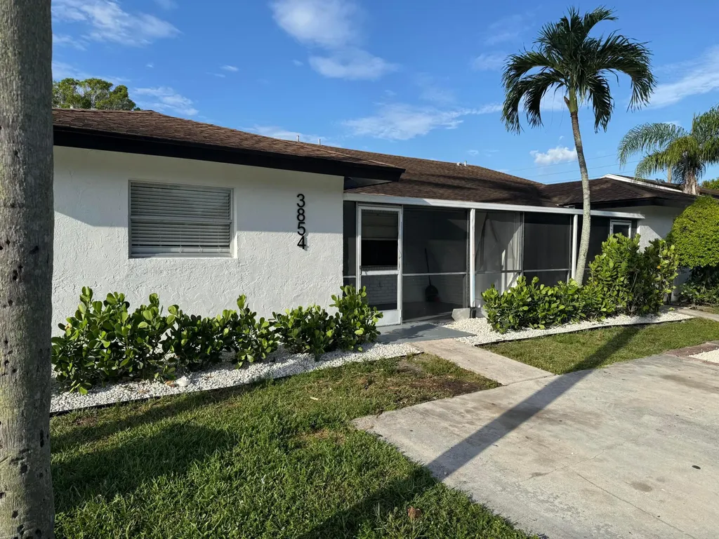 3854 Van Cott Street West Palm Beach FL 33403