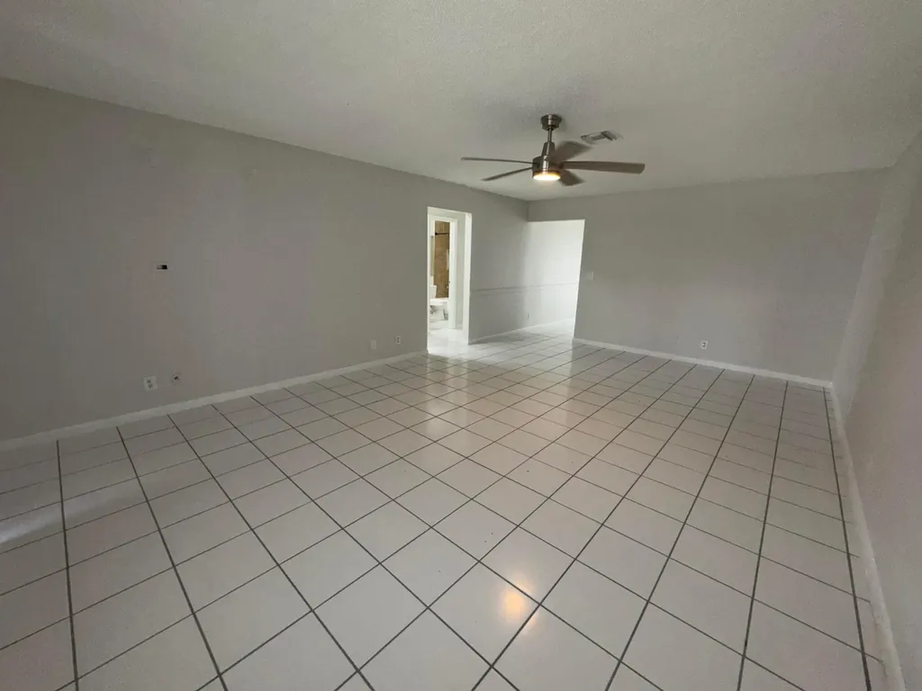 3854 Van Cott Street West Palm Beach FL 33403