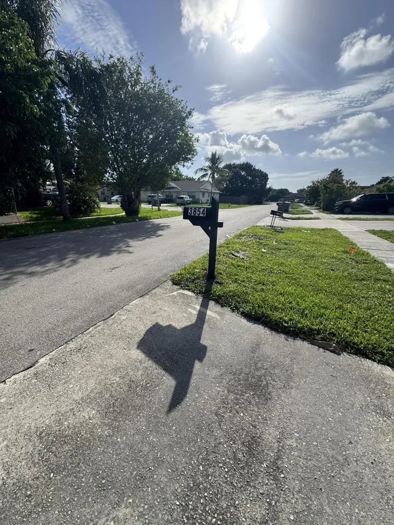 3854 Van Cott Street West Palm Beach FL 33403
