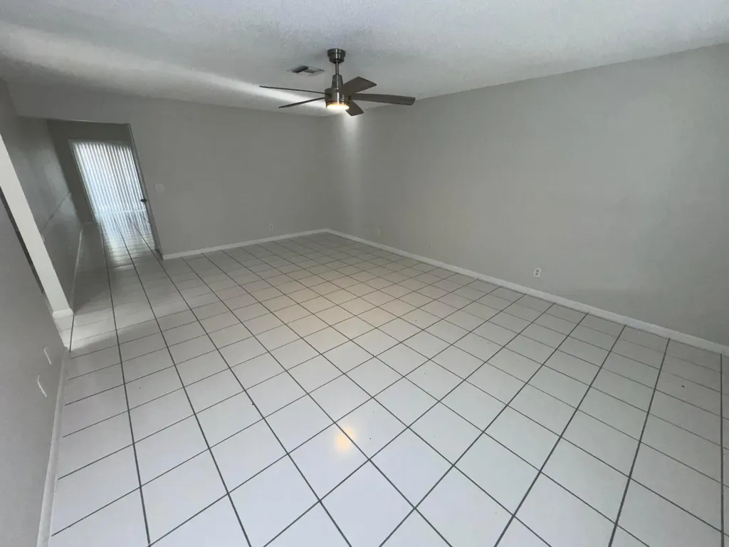3854 Van Cott Street West Palm Beach FL 33403