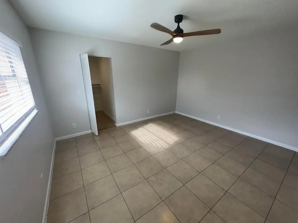 3854 Van Cott Street West Palm Beach FL 33403