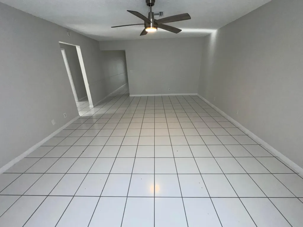 3854 Van Cott Street West Palm Beach FL 33403
