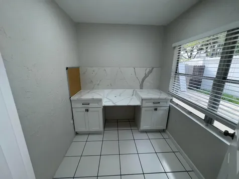3854 Van Cott Street West Palm Beach FL 33403