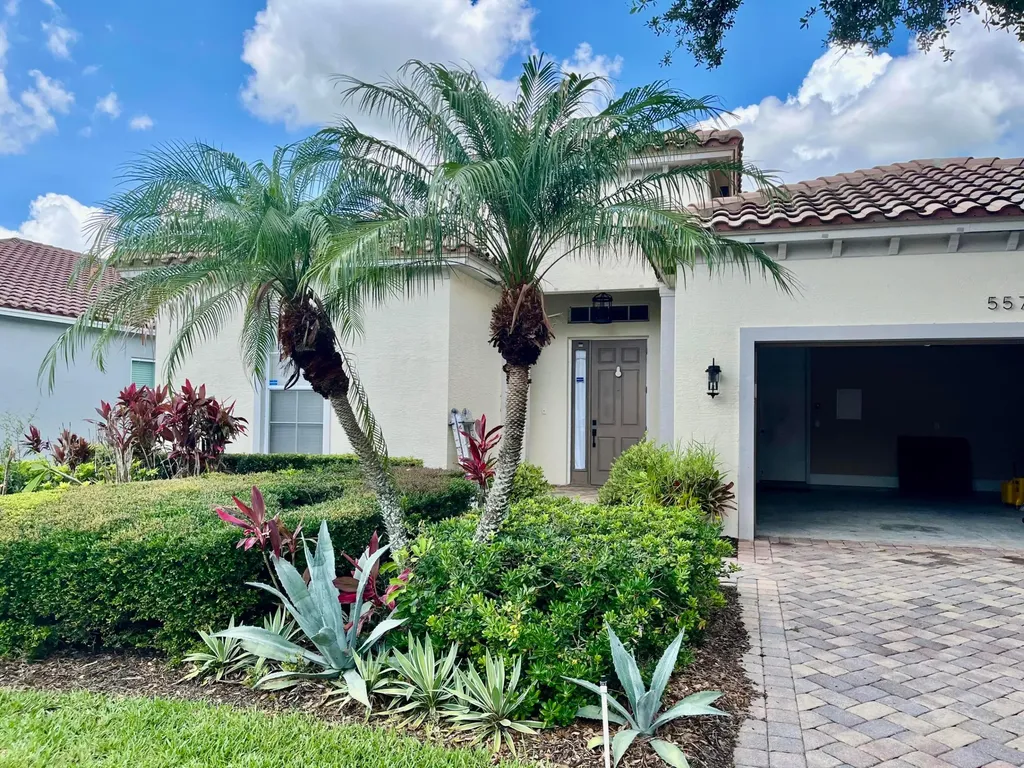 5579 55th Avenue Vero Beach FL 32967