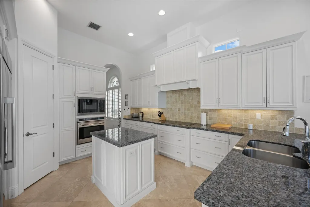 12200 Sunnydale Drive Wellington FL 33414