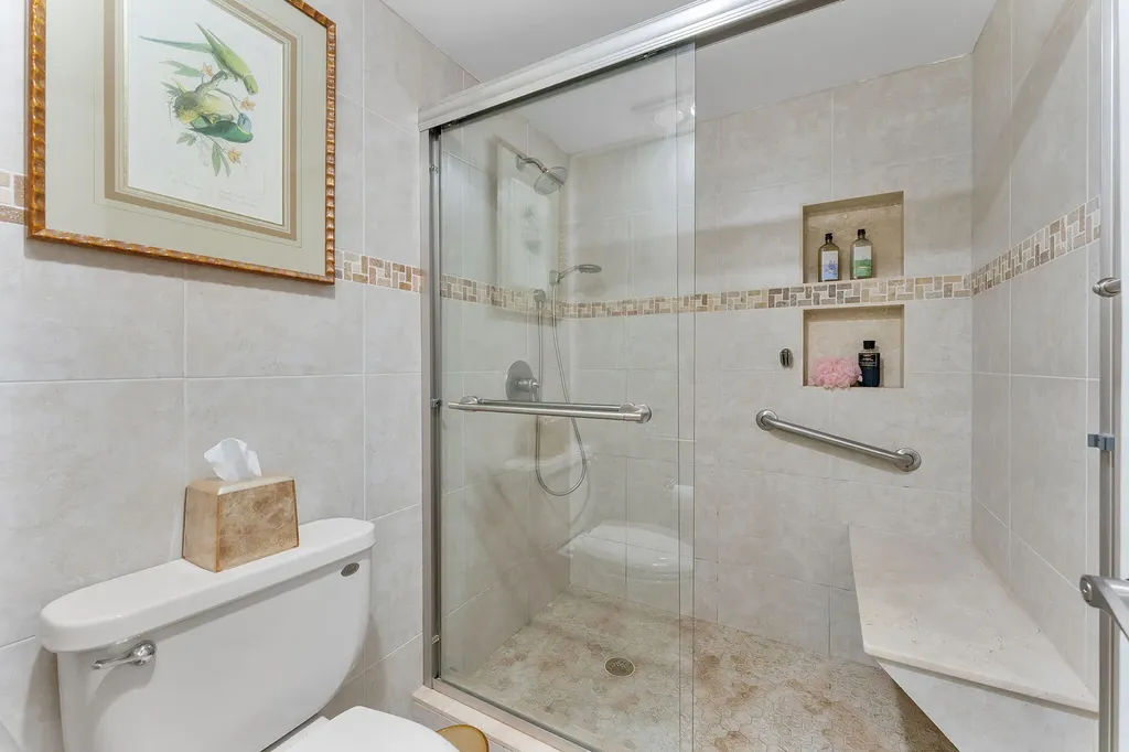 1041 Orange Terrace Delray Beach FL 33445