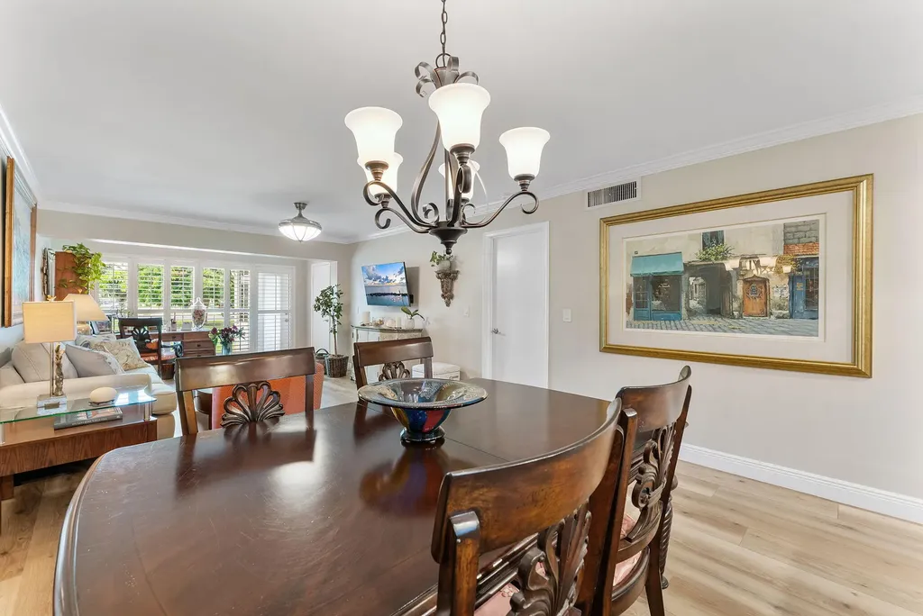 1041 Orange Terrace Delray Beach FL 33445