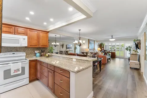1041 Orange Terrace Delray Beach FL 33445