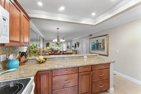 1041 Orange Terrace Delray Beach FL 33445