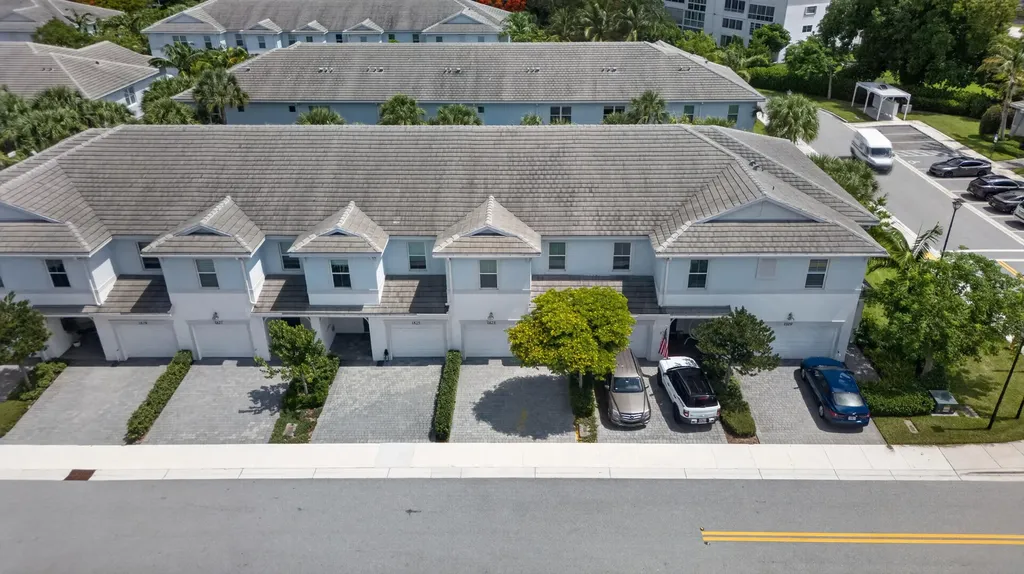 1823 Sandpiper Pointe Place Deerfield Beach FL 33442