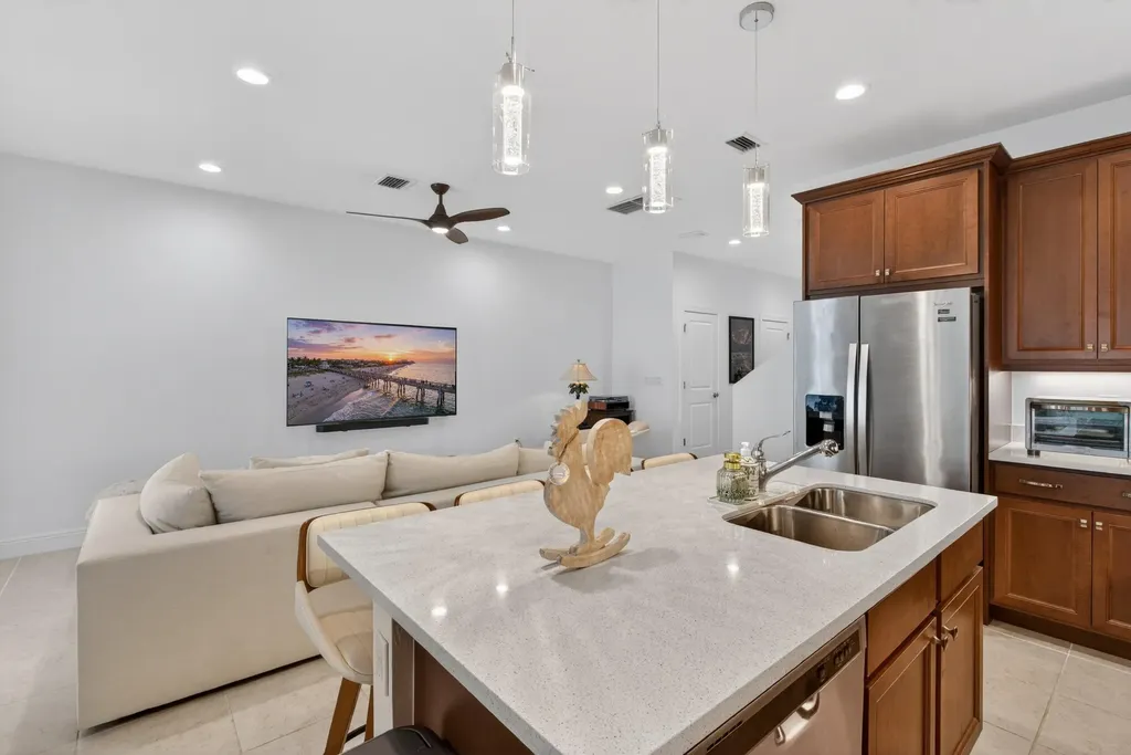 1823 Sandpiper Pointe Place Deerfield Beach FL 33442