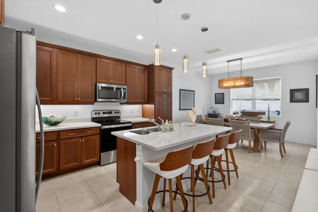 1823 Sandpiper Pointe Place Deerfield Beach FL 33442