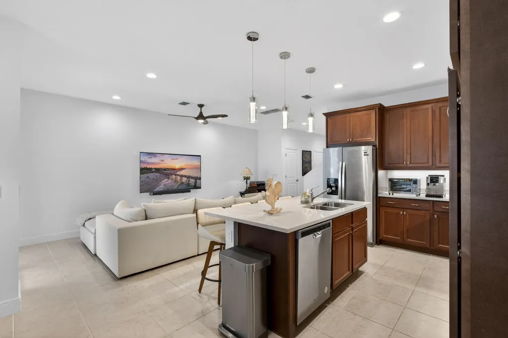1823 Sandpiper Pointe Place Deerfield Beach FL 33442