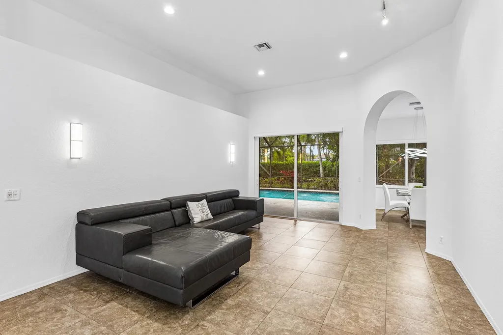 21509 Halstead Drive Boca Raton FL 33428