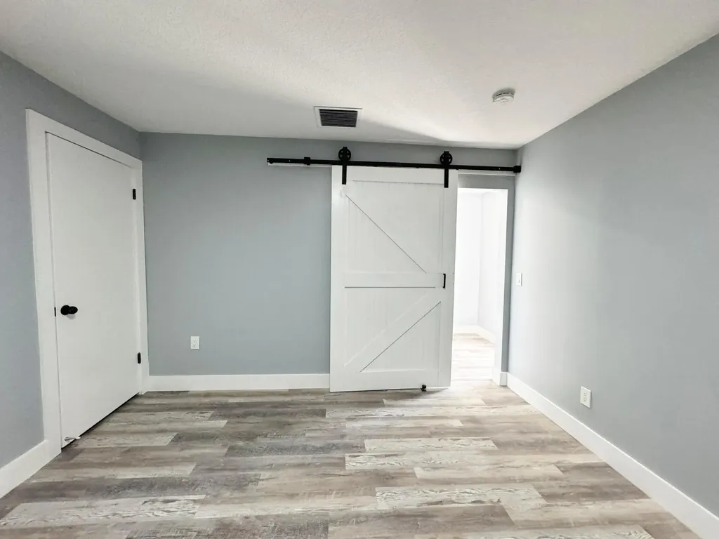 702 NE Lanfair Street Port St Lucie FL 34983