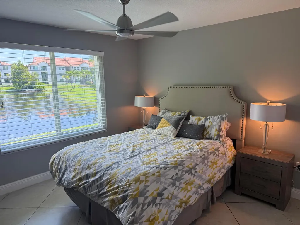 902 Villa Circle Boynton Beach FL 33435