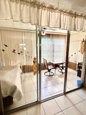 2649 NW 48th Terrace Lauderdale Lakes FL 33313