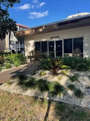 2649 NW 48th Terrace Lauderdale Lakes FL 33313
