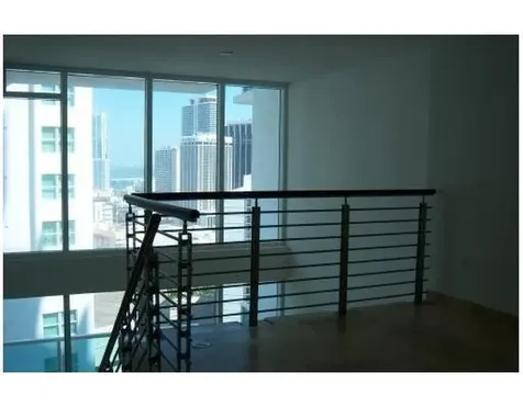 41 SE 5th Street Miami FL 33131