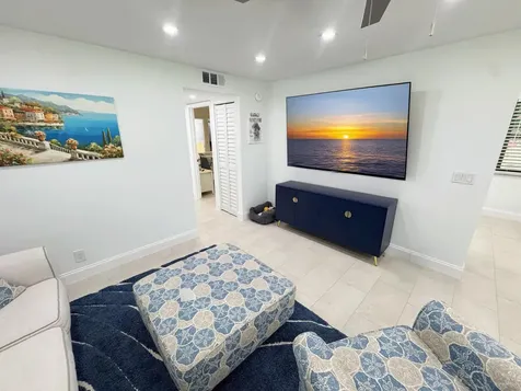 18 Piedmont A Delray Beach FL 33484