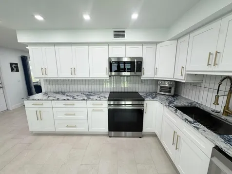 18 Piedmont A Delray Beach FL 33484