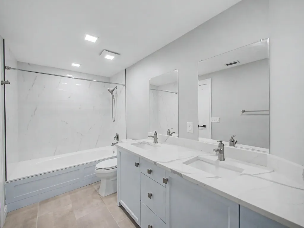 5385 Eagle Lake Drive Palm Beach Gardens FL 33418