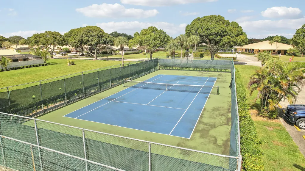 5385 Eagle Lake Drive Palm Beach Gardens FL 33418