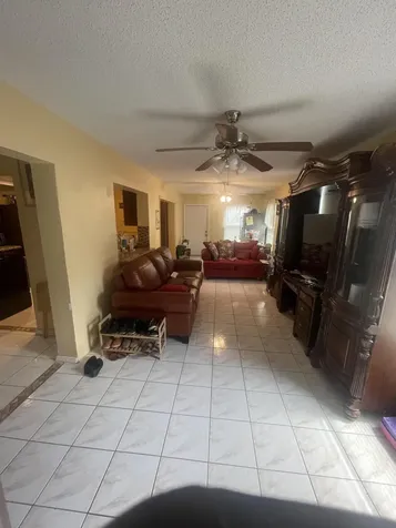 5706 NW 68th Terrace Tamarac FL 33321