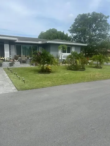 5706 NW 68th Terrace Tamarac FL 33321