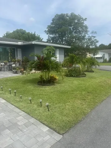 5706 NW 68th Terrace Tamarac FL 33321